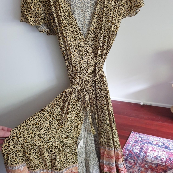 Wrap dresses - Picture 2 of 6